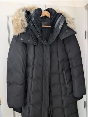 Gorgeous Mackage Jada Maxi Coat with fur trim detachable hood